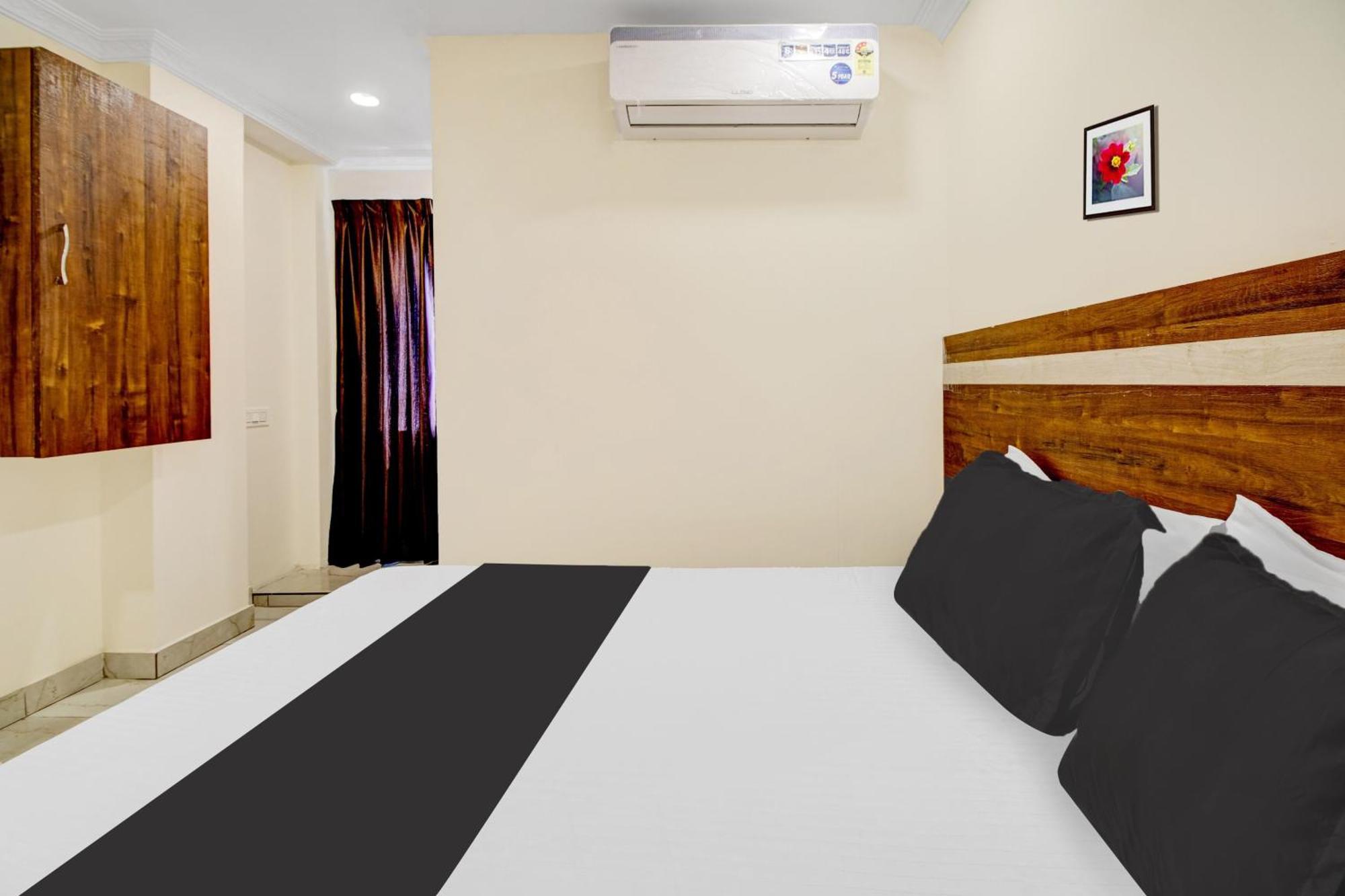 Hotel O Leela Elite วิเจยาวารา ภายนอก รูปภาพ