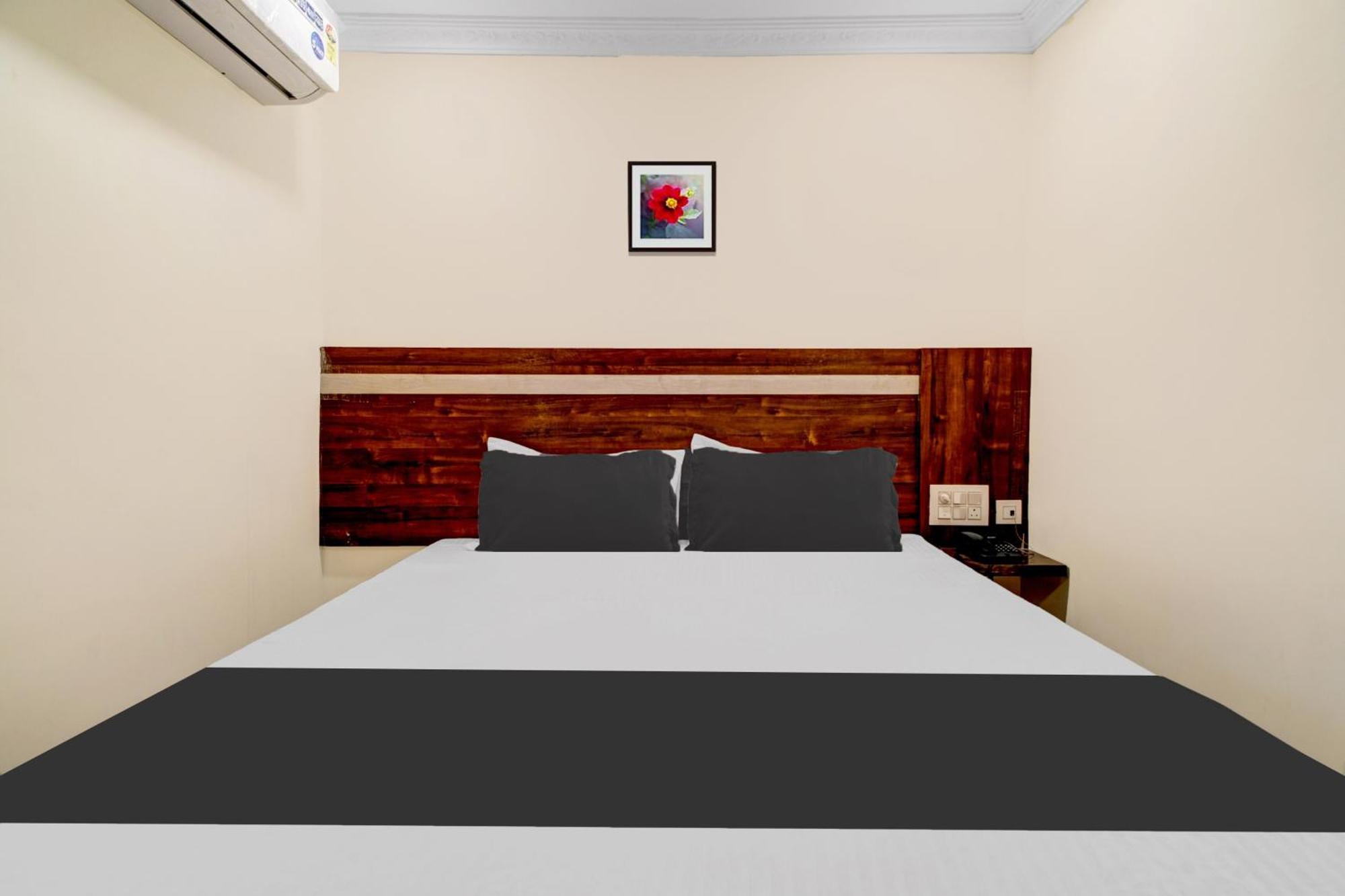 Hotel O Leela Elite วิเจยาวารา ภายนอก รูปภาพ