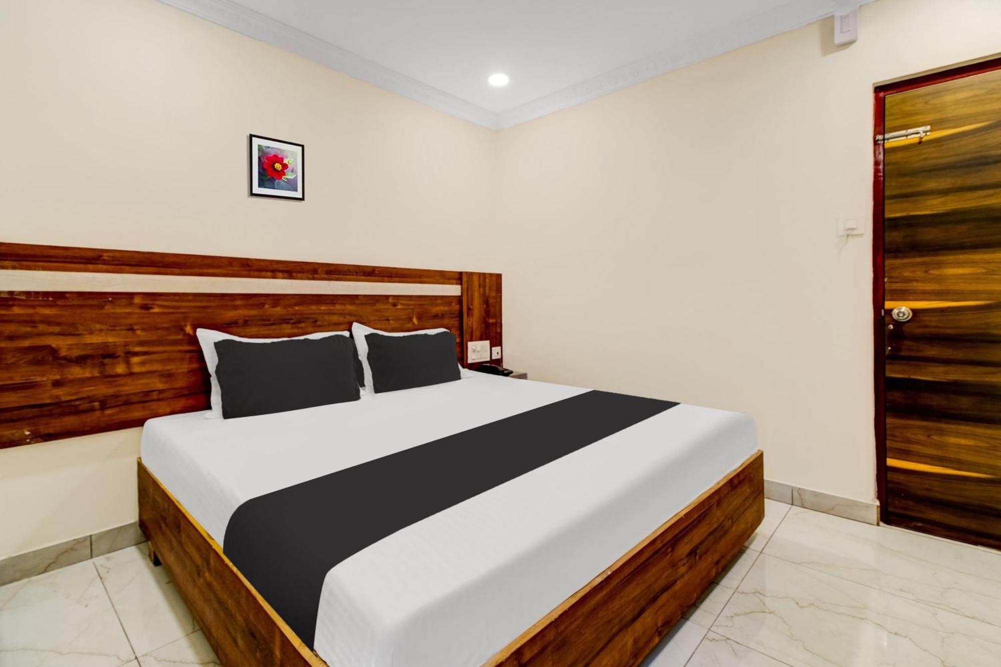 Hotel O Leela Elite วิเจยาวารา ภายนอก รูปภาพ
